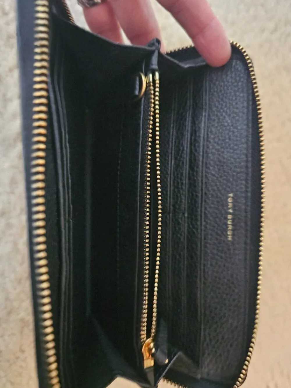 Tory burch wallet